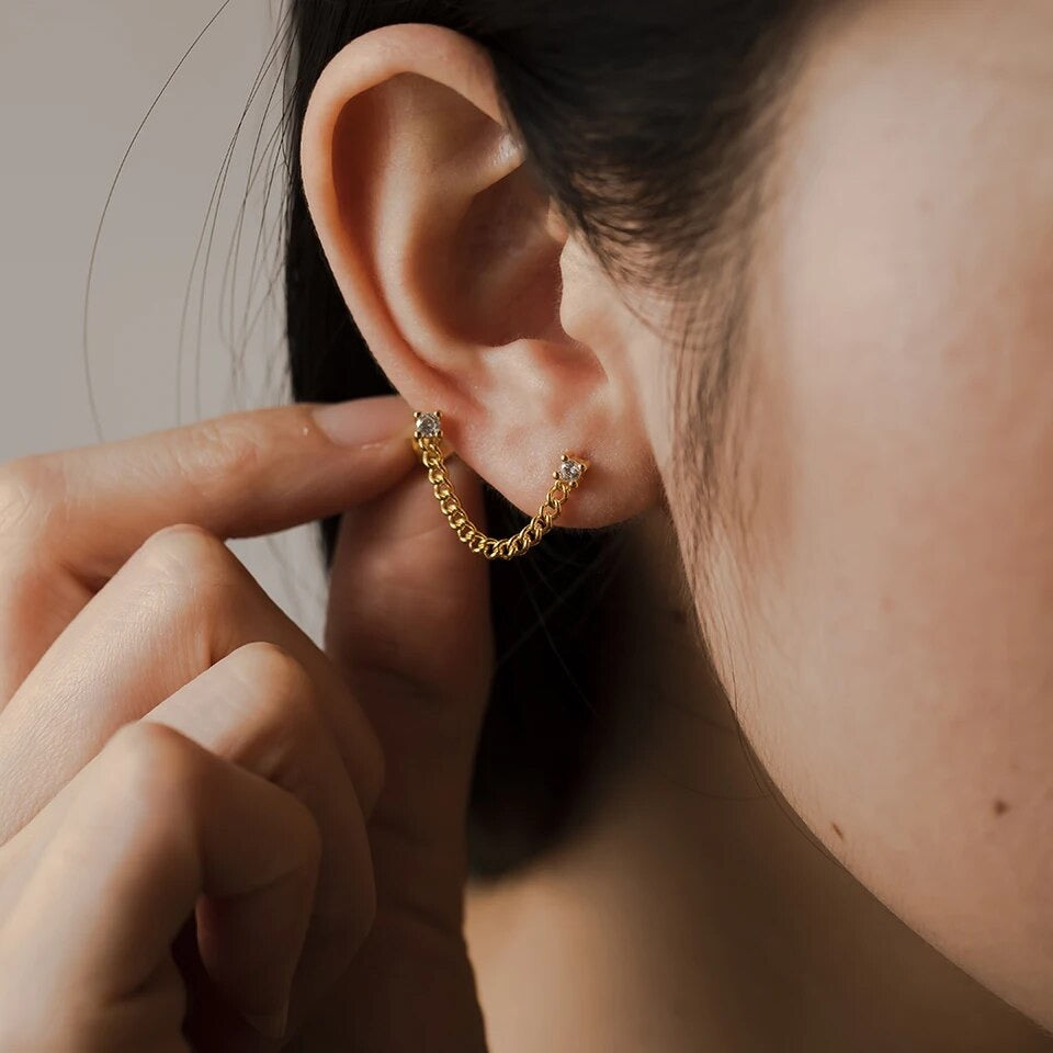 Connected Curb Chain Earring