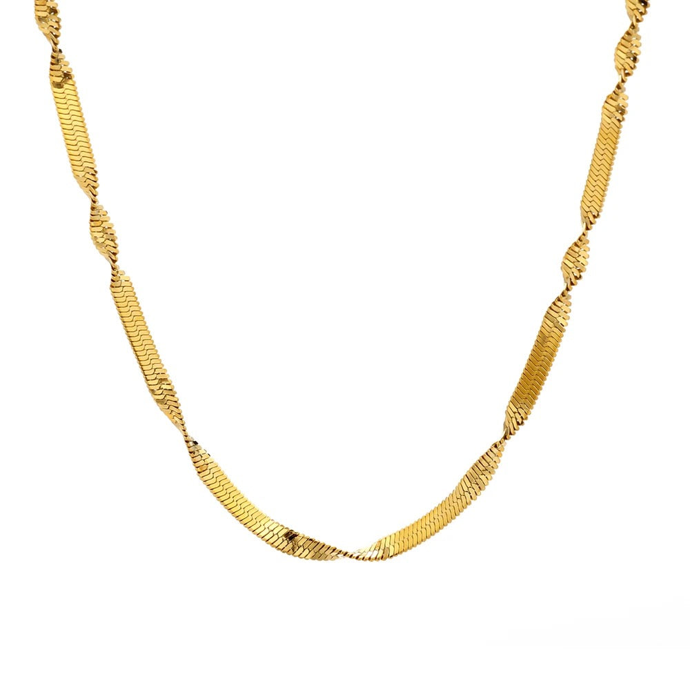 Melanie Twist Chain Necklace