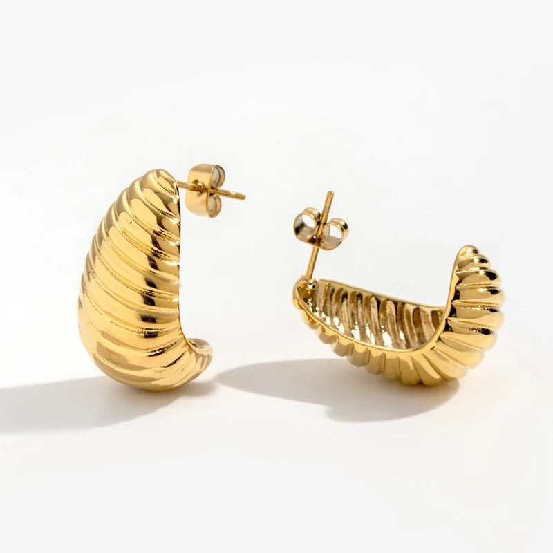 Hailey Earrings - Gold