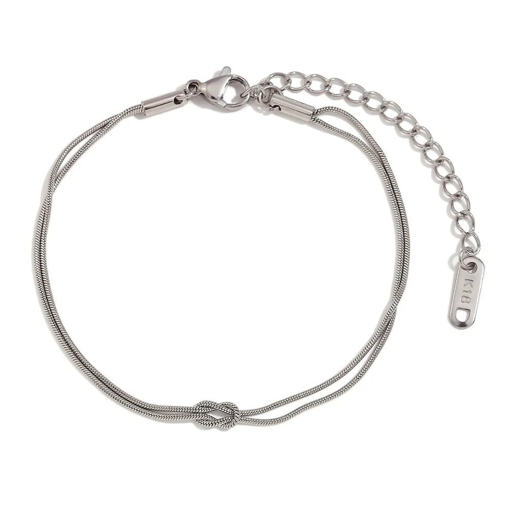 Knot Bracelet - Silver