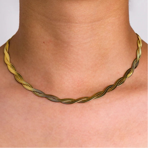 Herringbone Twist Chain Necklace