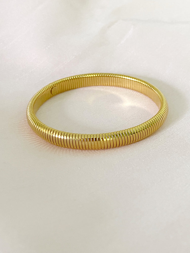 Thin Alma Bangle Bracelet - Gold