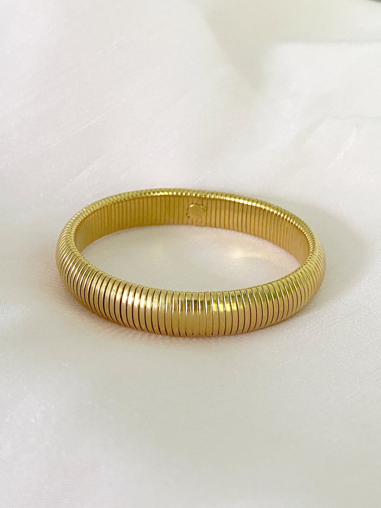 Alma Bangle Bracelet - Gold