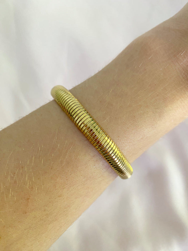 Thin Alma Bangle Bracelet - Gold